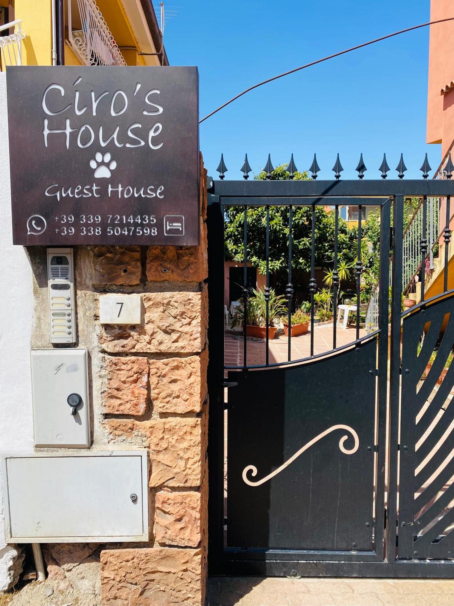 Affittacamere Ciro'S House Olbia Exterior photo