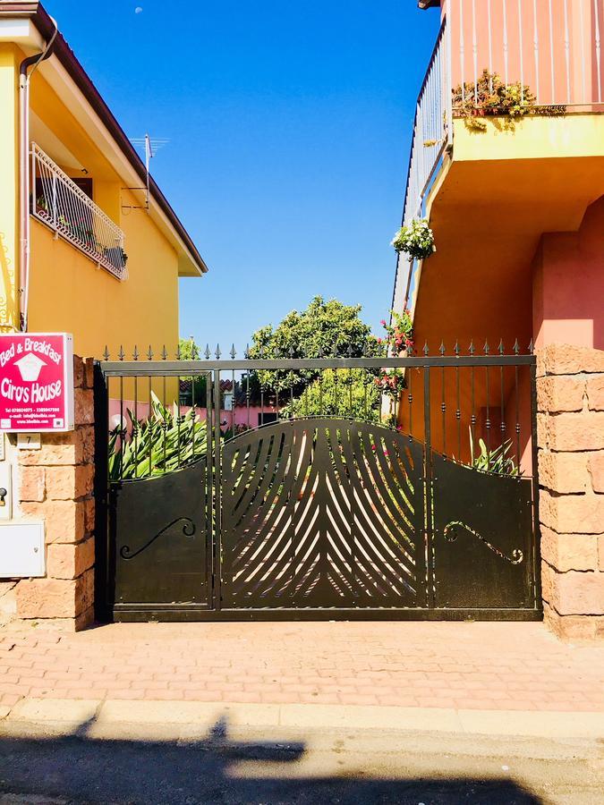 Affittacamere Ciro'S House Olbia Exterior photo